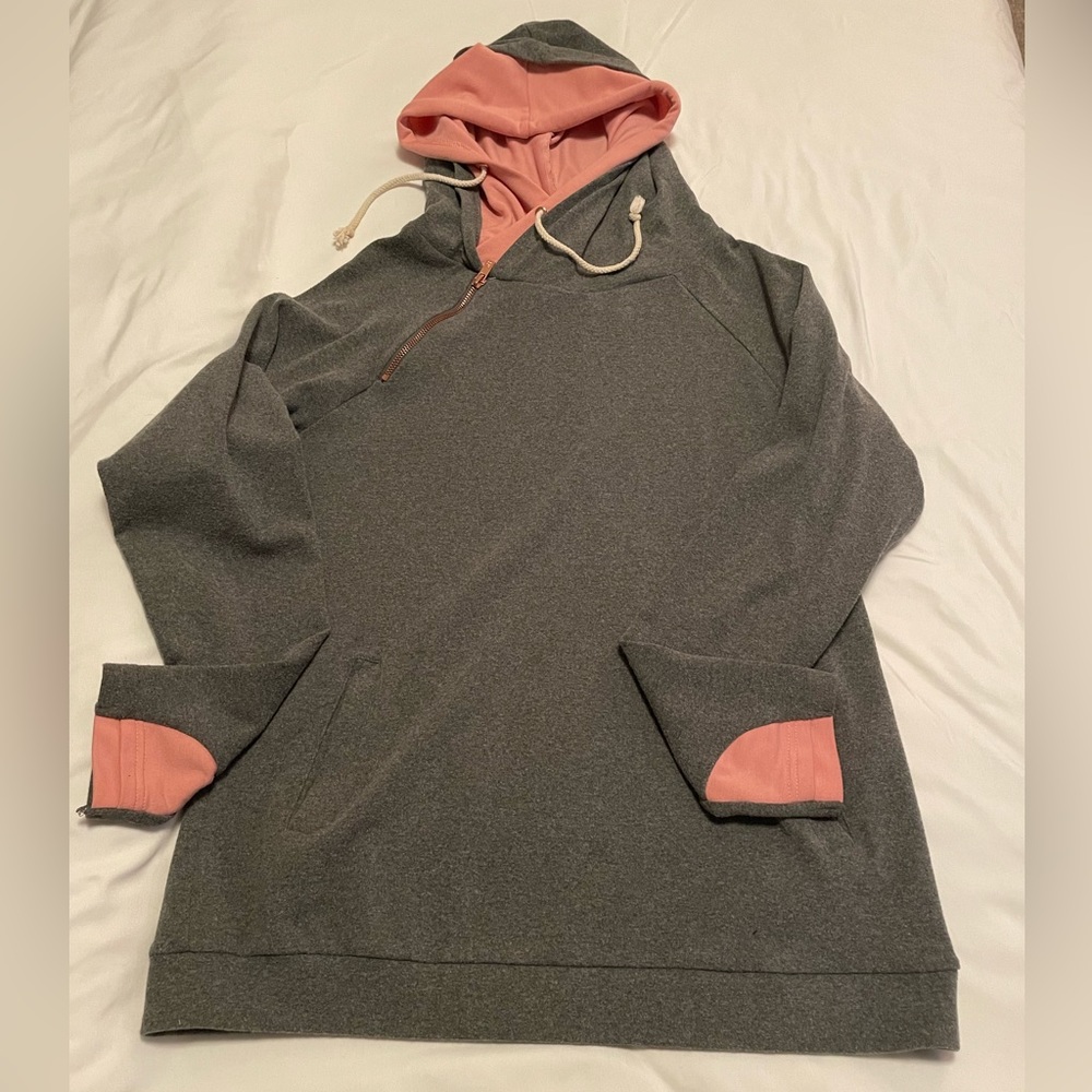 Gray/Pink Boutique Sweatshirt, Size L